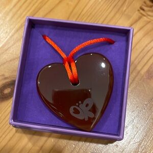 Olivia Rodrigo red heart necklace